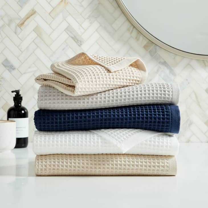 Best Waffle Weave Bath Towels Apartment Therapy